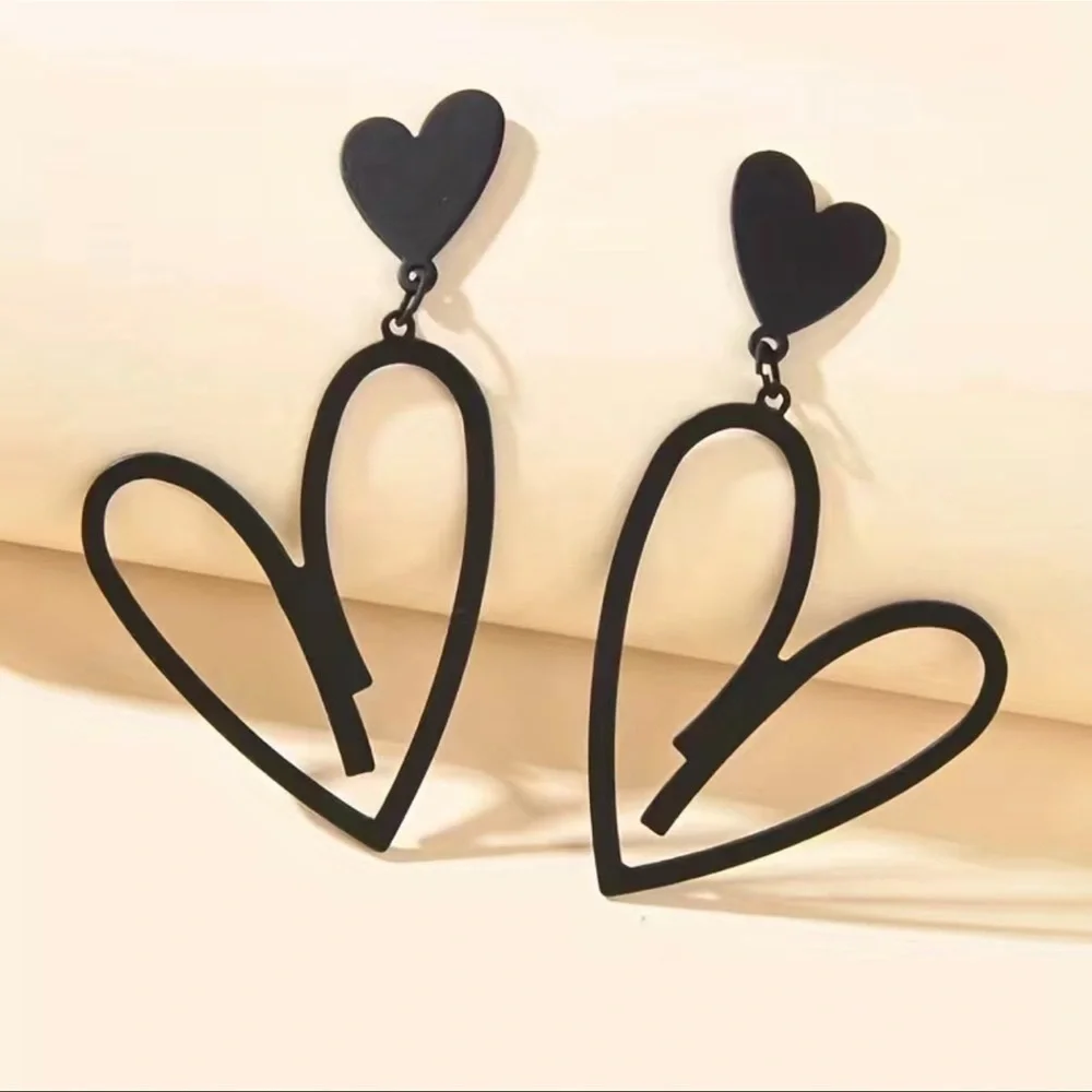 Black Matte Double Heart Drop Dangle Earrings Nwt